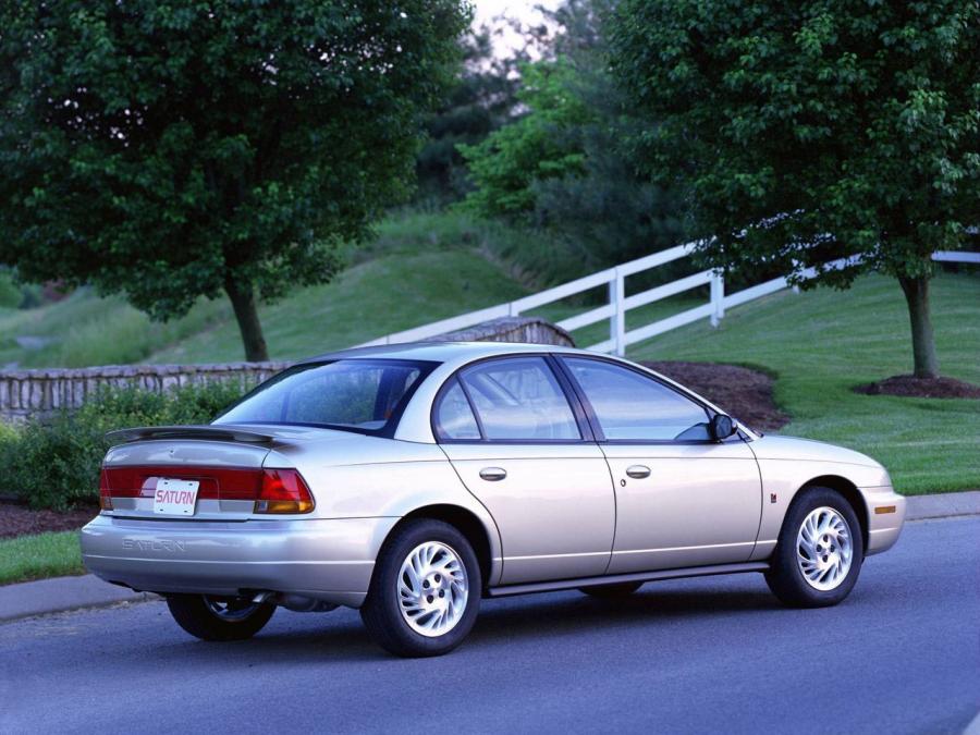  Saturn SL 1996 года  (фото 6 из 21)